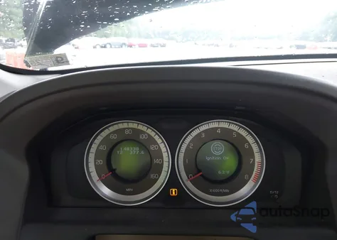 2013 Volvo Xc60 3.2/3.2 Platinum/3.2 Premier/3.2 Premier Plus from USA, damaged, VIN YV4940DZXD2373056